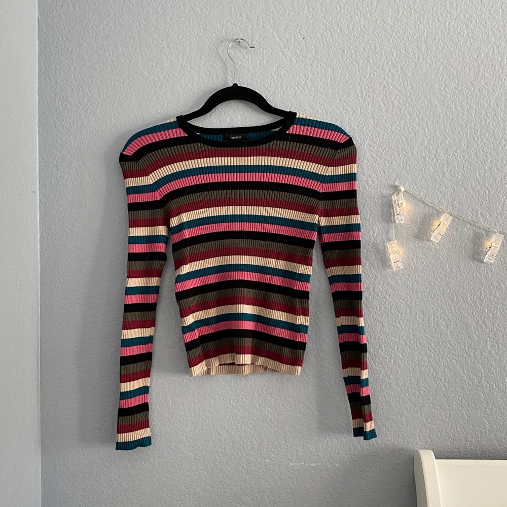 Multicolored striped longsleeve